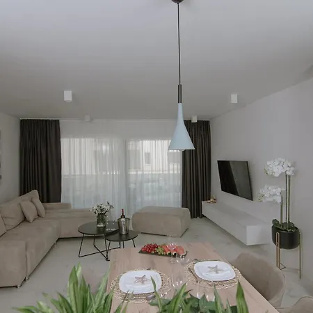 Adriatic Shell Apartment *